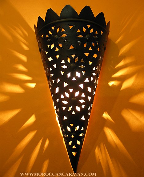 Moroccan Moroccan punched metal sconce $10 OFF!!
